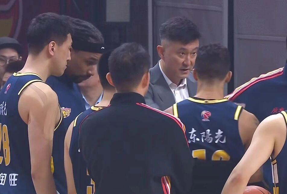 北京赛车pk10-CBA一阶段排名！广东被上海双杀，北京止败辽宁连胜 山东深圳输球